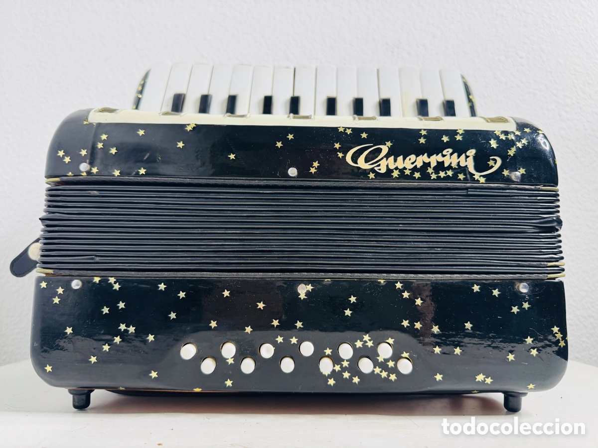 Instrumentos musicales: Guerrini Acorde&oacute;n Antiguo - Foto 2