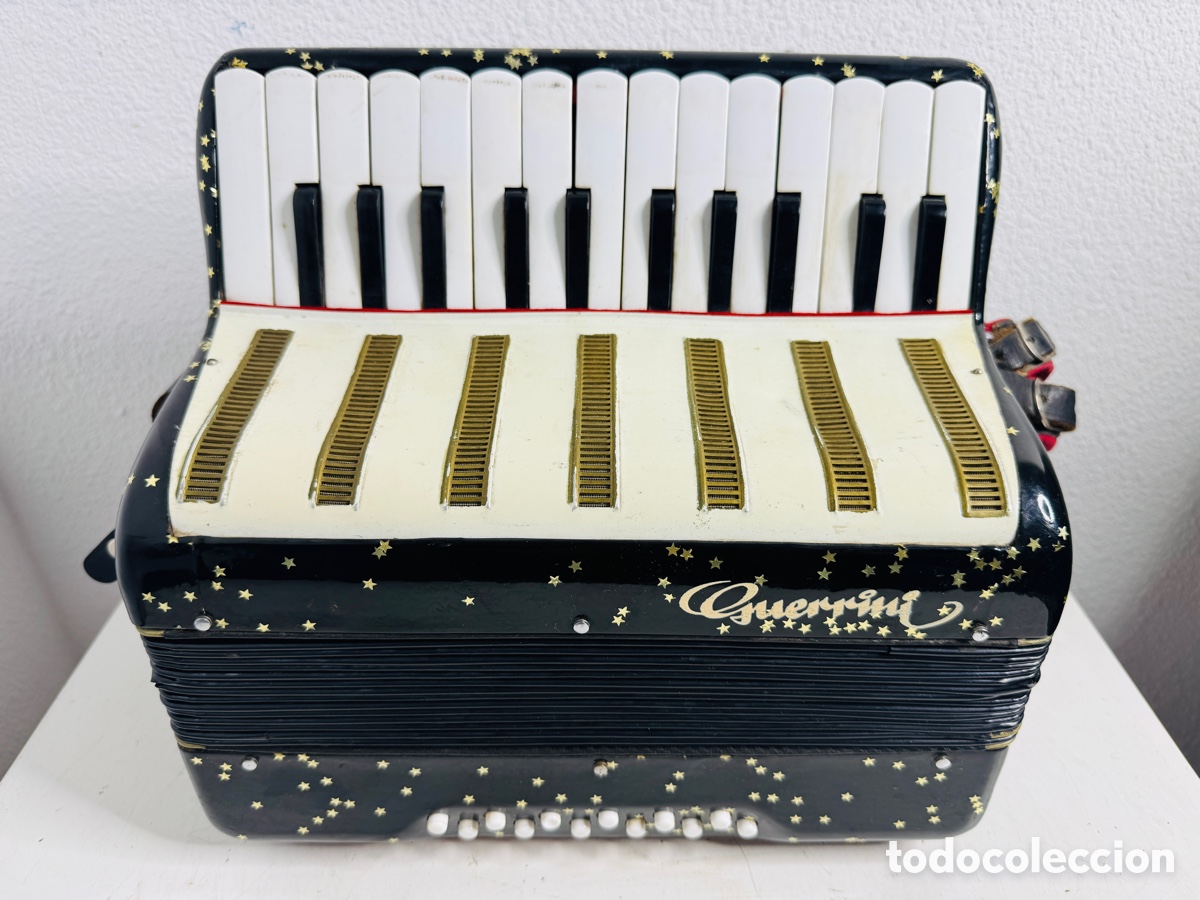 Instrumentos musicales: Guerrini Acorde&oacute;n Antiguo - Foto 3