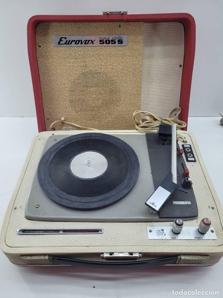 Instrumentos musicales: TOCADISCOS PORT&Aacute;TIL EUROVOX - Foto 1