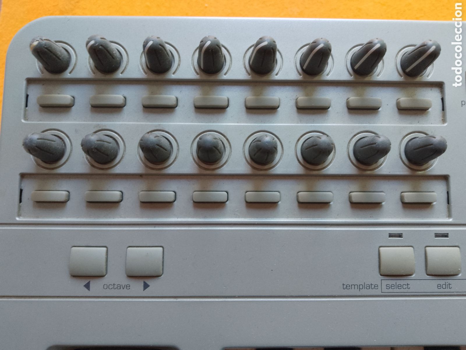 Instrumentos musicales: Novation . Rotation 25 - Foto 3