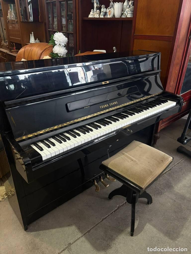 Instrumentos musicales: PIANO YOUNG CHANG... - Foto 2