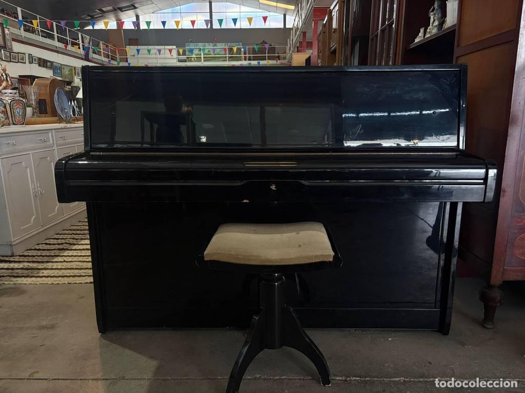 Instrumentos musicales: PIANO YOUNG CHANG... - Foto 4