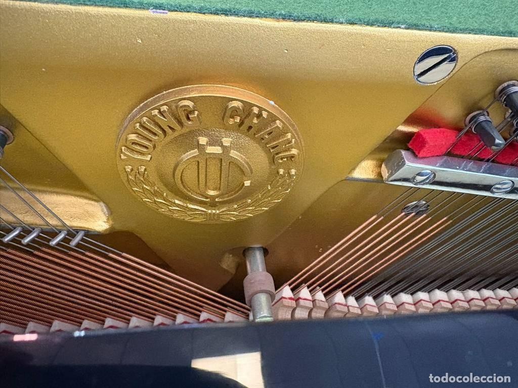 Instrumentos musicales: PIANO YOUNG CHANG... - Foto 7