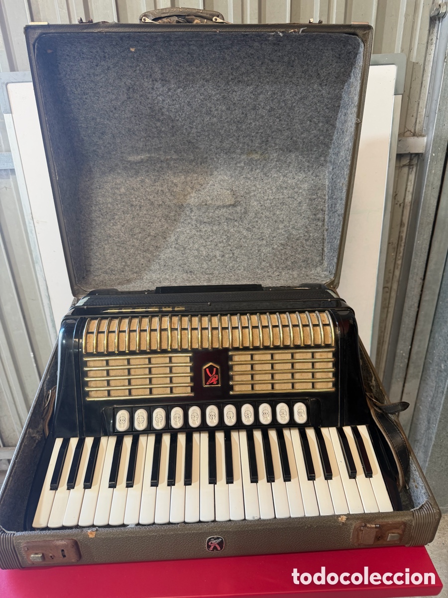 Instrumentos musicales: Acorde&oacute;n Hohner Verdi VN - Foto 1