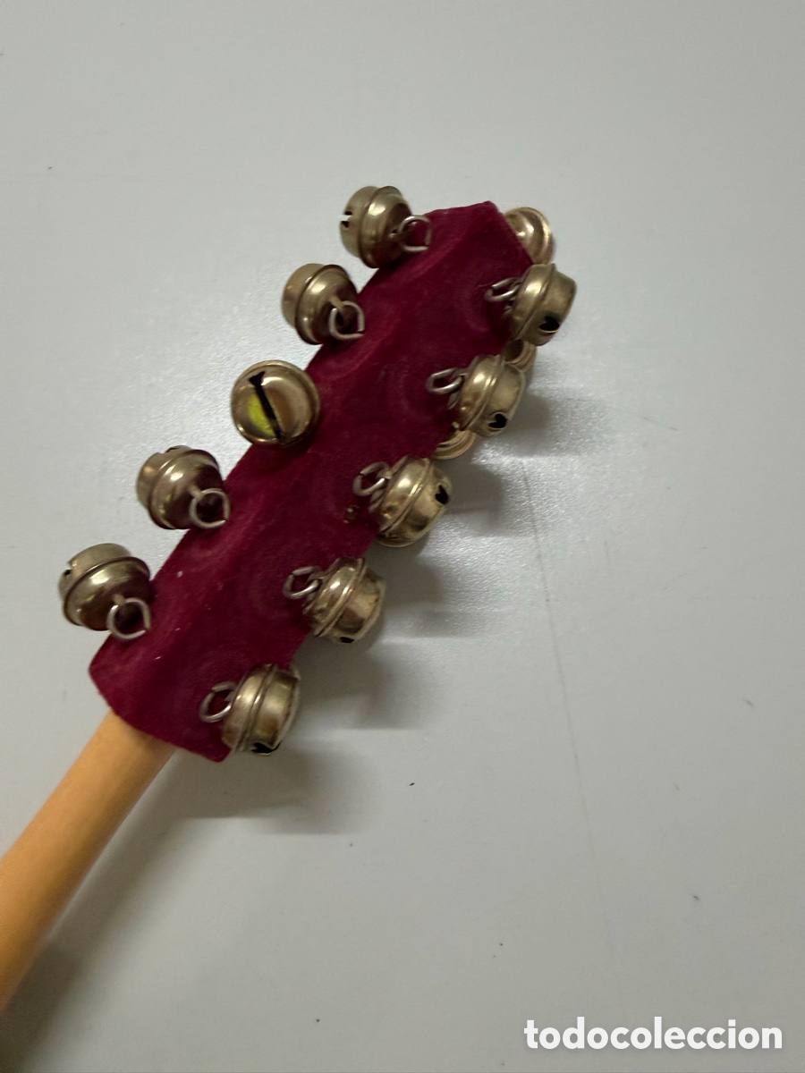 Instrumentos musicales: Antiguo cascabelero con palo - Foto 2