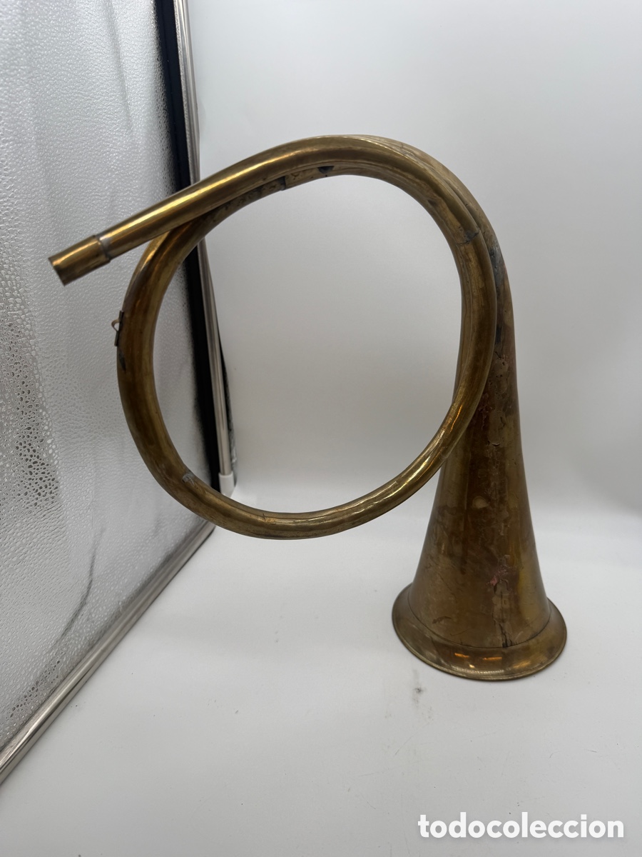 Instrumentos musicales: Corneta de caza de lat&oacute;n - Foto 1