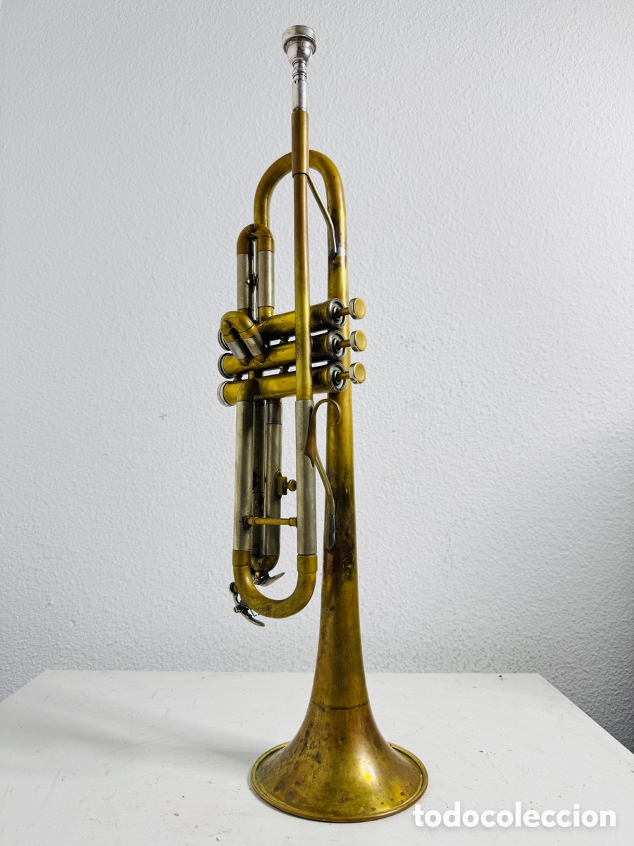 Instrumentos musicales: Trompeta Boosey & Hawkes Regent, con Boquilla