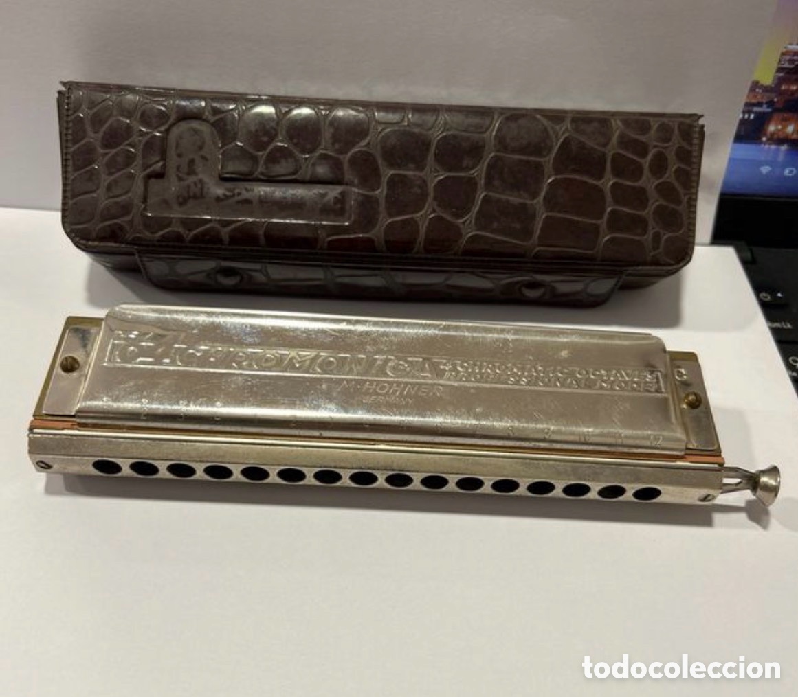 Instrumentos musicales: ANTIGUA ARM&Oacute;NICA HOHNER 64 CHROMONICA