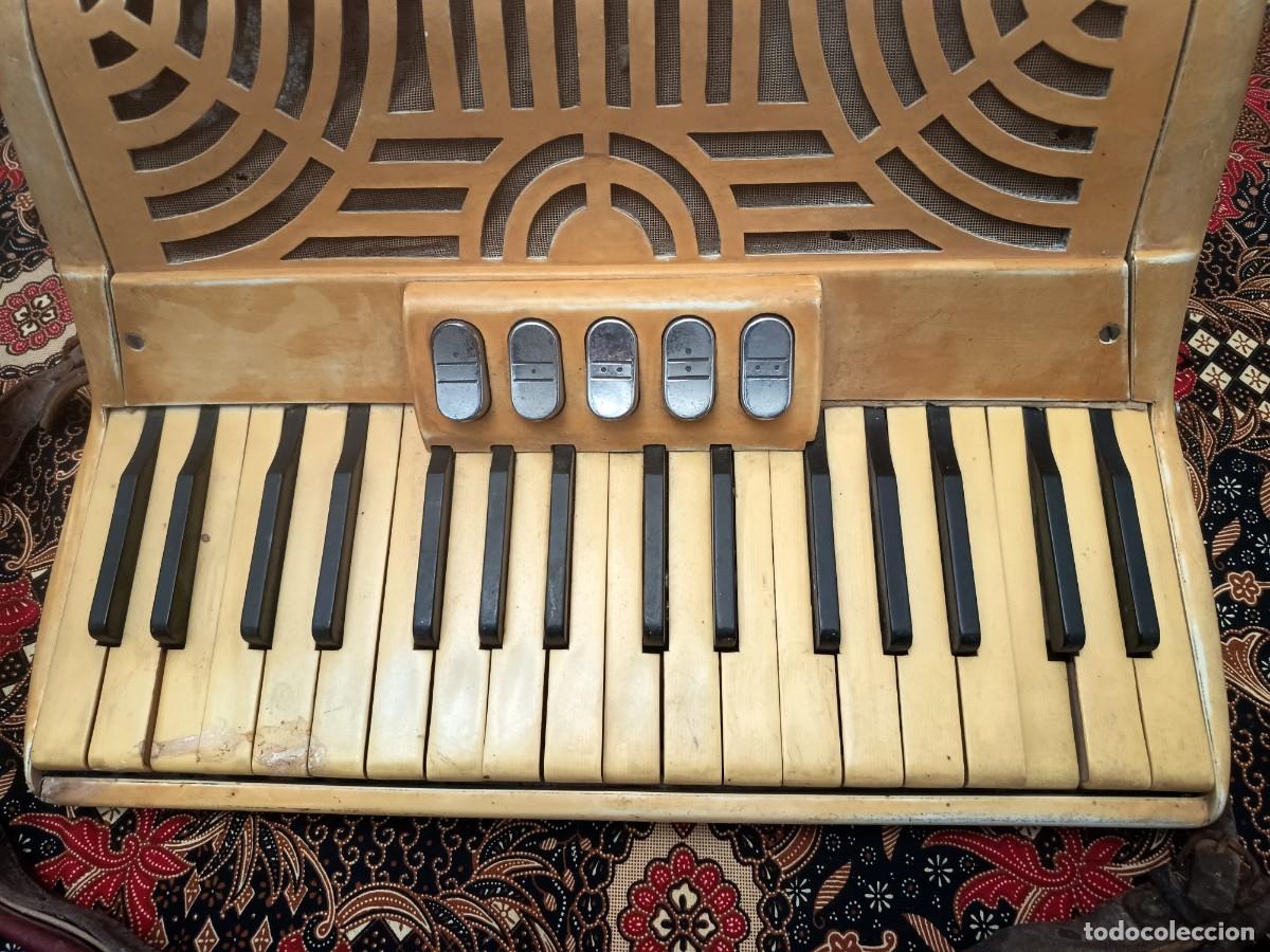 Instrumentos musicales: ANTIGUO ACORDE&Oacute;N GUERRINI SUPER LUXE SUPERLUXE - Foto 4