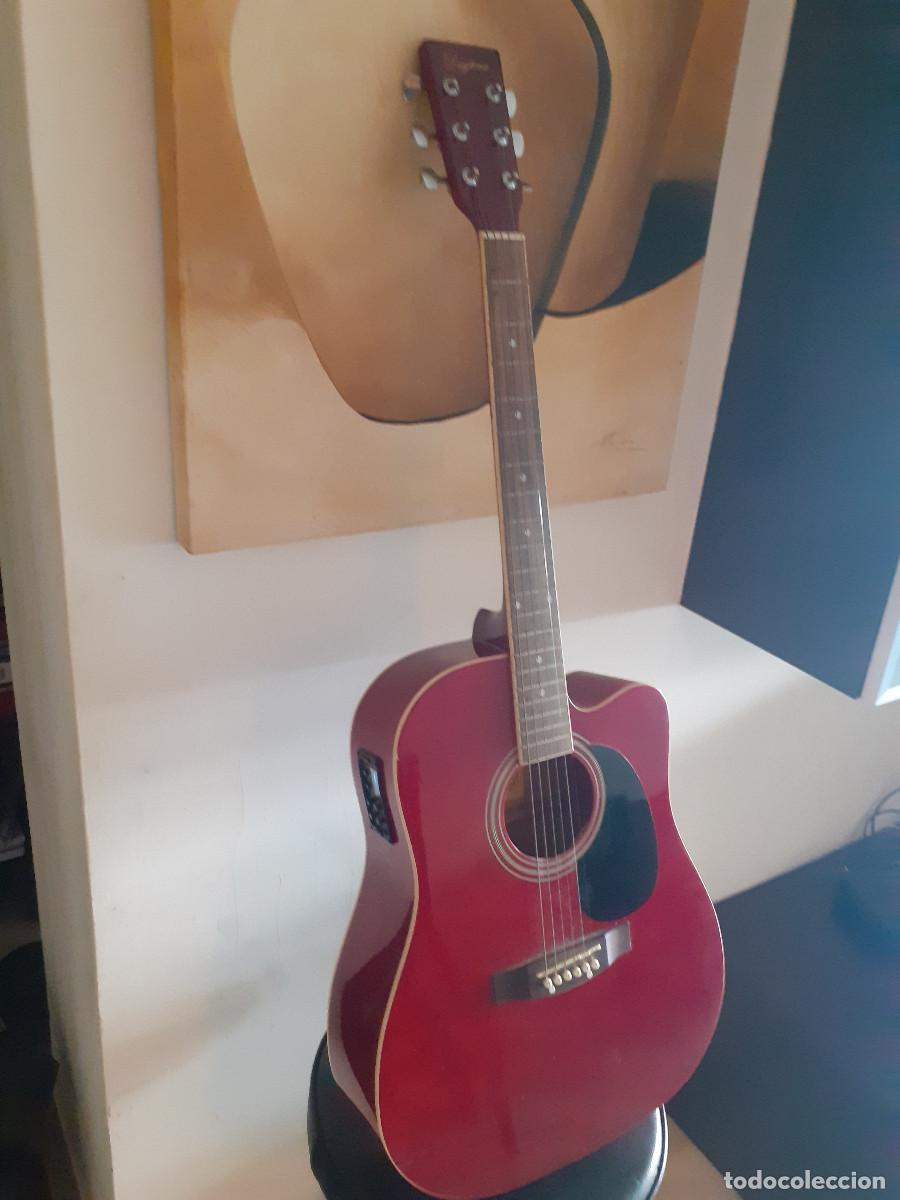 Instrumentos musicales: Guitarra Electro ac&uacute;stica DAYTONA A411CE - Rojo Brillo - Afinador Integrado -
