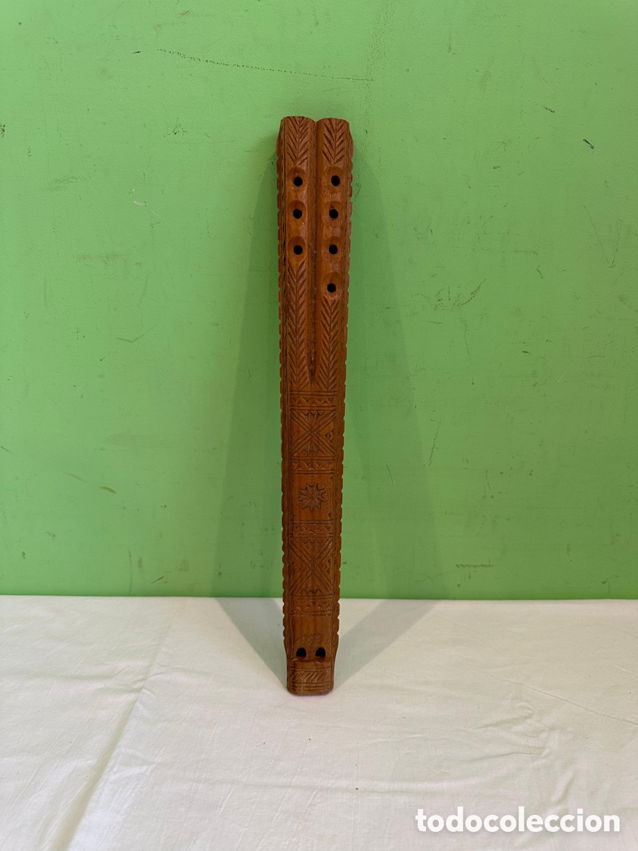 Strumenti musicali: Flauta de pico doble europea en madera tallada instrumento tradicional doble tubo bord&oacute;n 40 cm