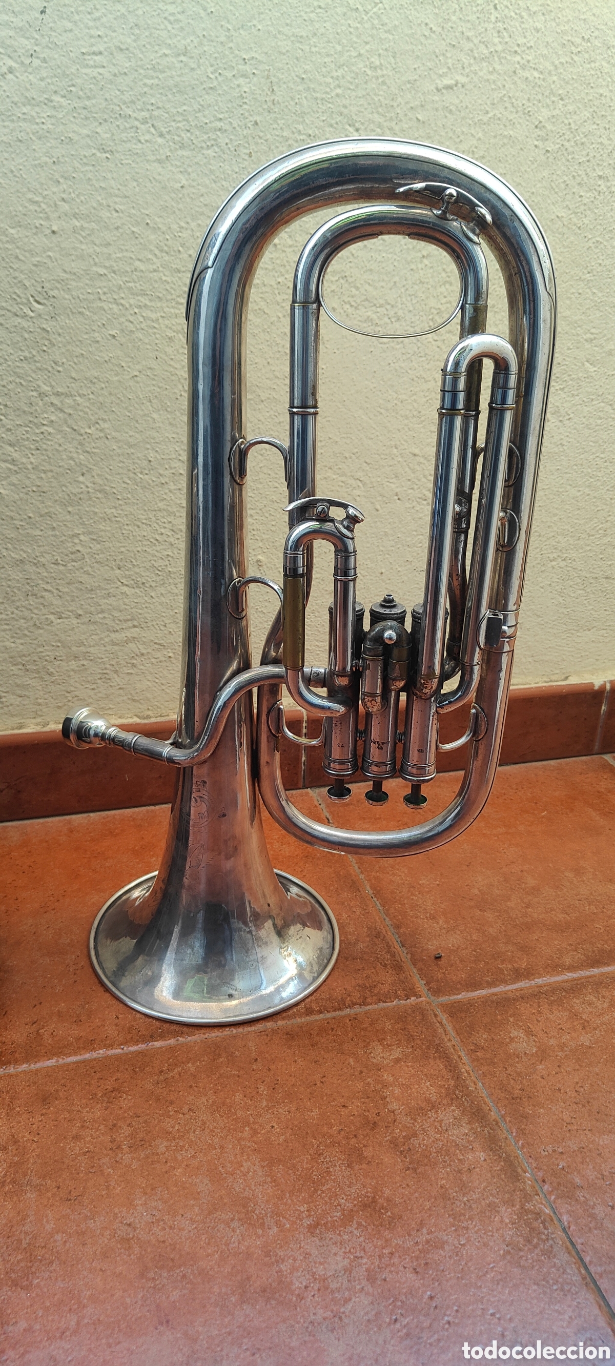 Instrumentos musicales: ANTIGUO BOMBARDINO CON DOS BOQUILLAS Y FUNDA