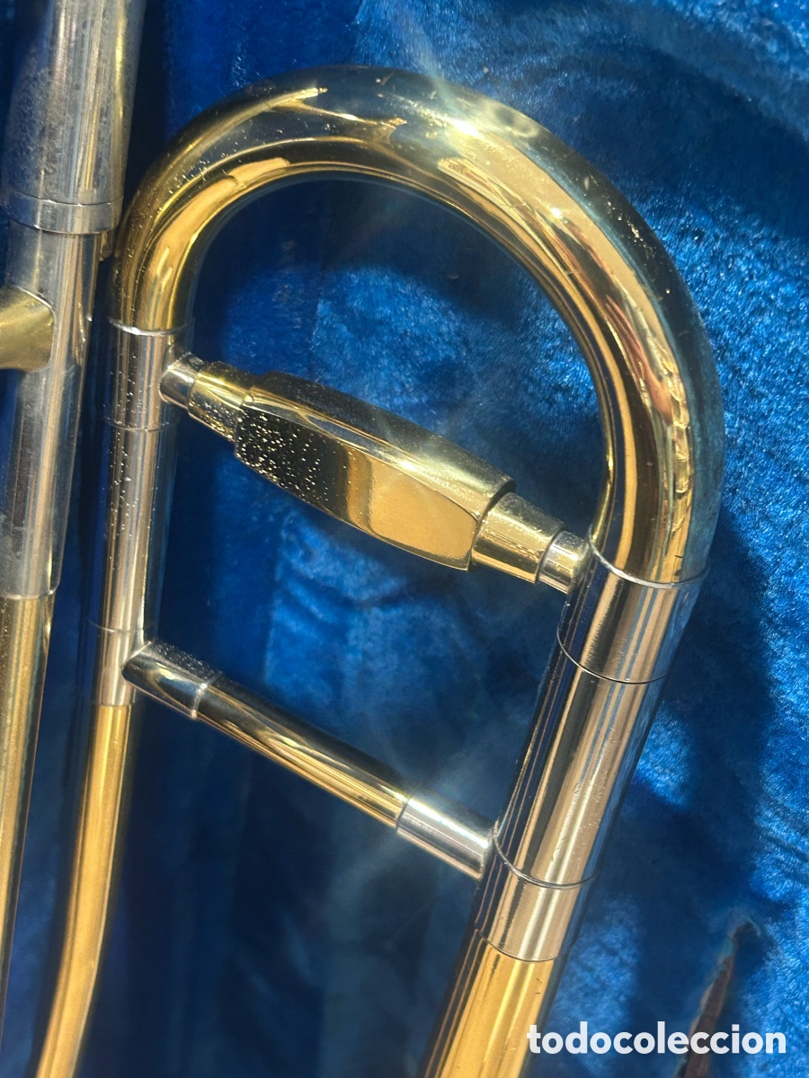 Instrumentos musicales: Antiguo tromb&oacute;n marca SWALLOW - Foto 2