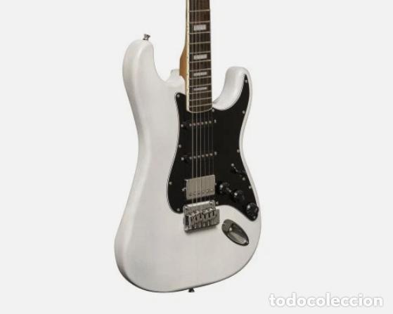Instrumentos musicales: Guitarra el&eacute;ctrica Strat modelo 60's WHITE