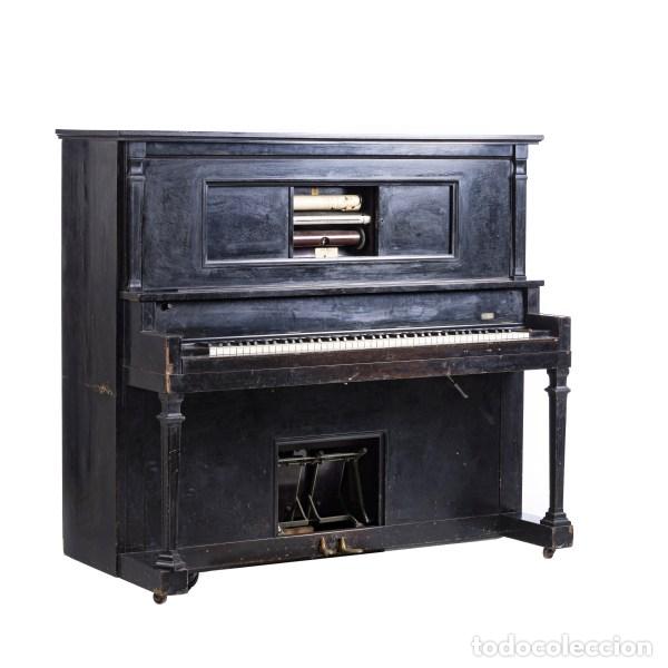 Instrumentos musicales: Pianola con banqueta - Story & Clark