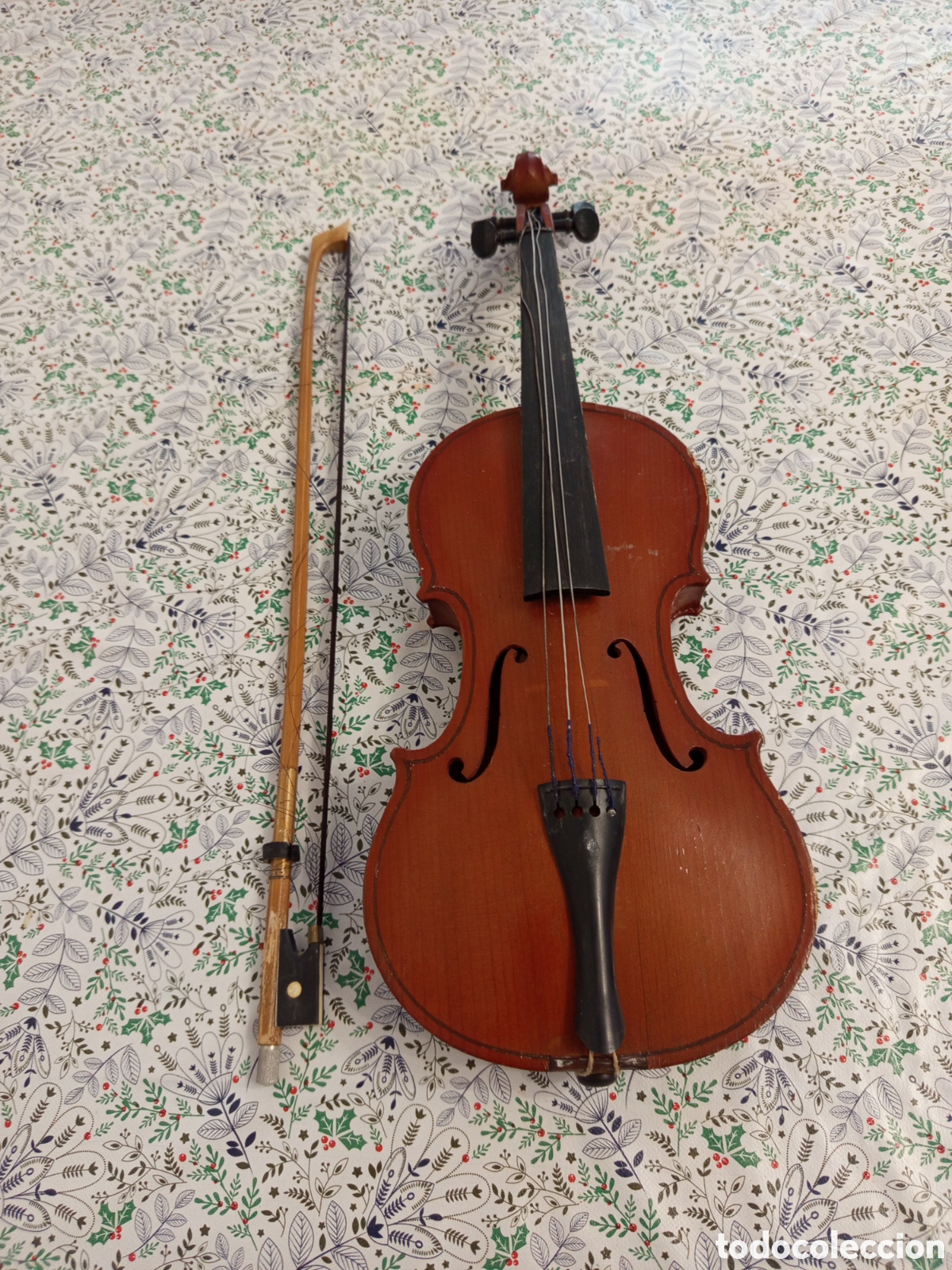 Instrumentos musicales: Bonito Viol&iacute;n antiguo - Foto 1