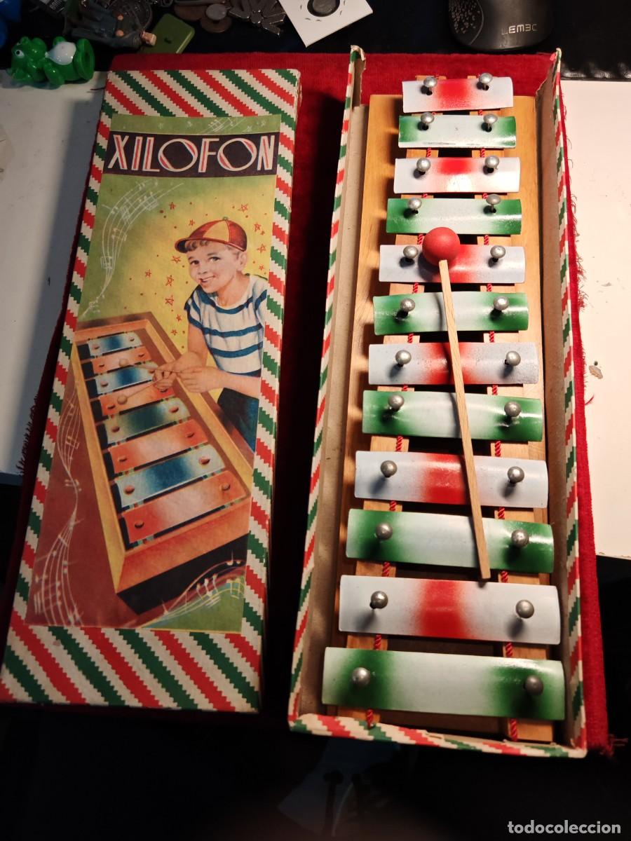 Instrumentos Musicais: Fant&aacute;stico xil&oacute;fono antiguo infantil suena s&uacute;per bien instrumento musical
