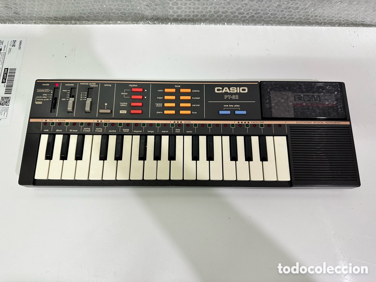 Instrumentos Musicais: Antiguo piano Casio PT-82 Japan
