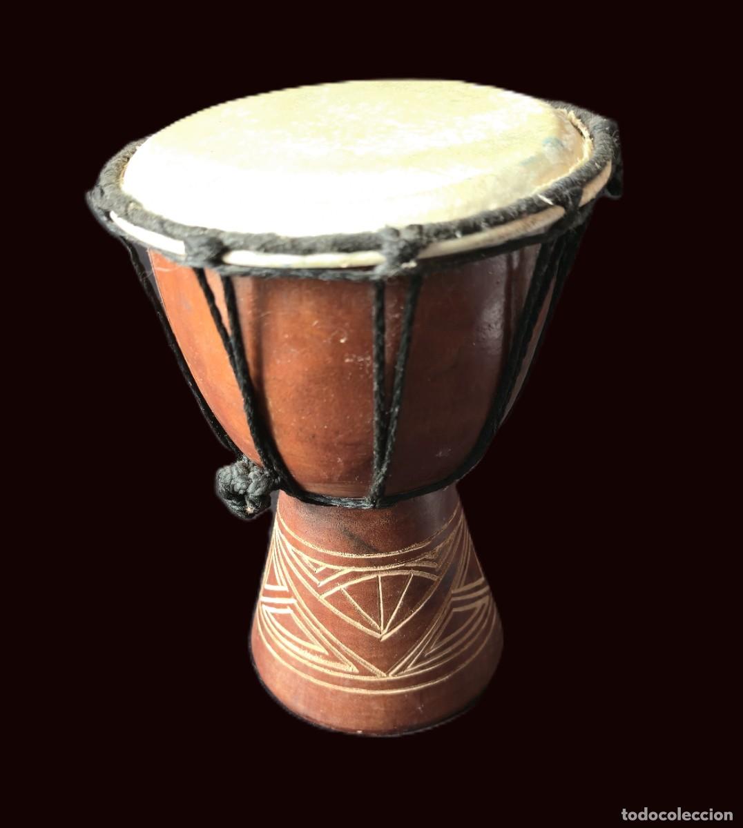 Instrumentos Musicais: TAMBOR AFRICANO DE LOS A&Ntilde;OS 90 - INSTRUMENTO DE PERCUSION