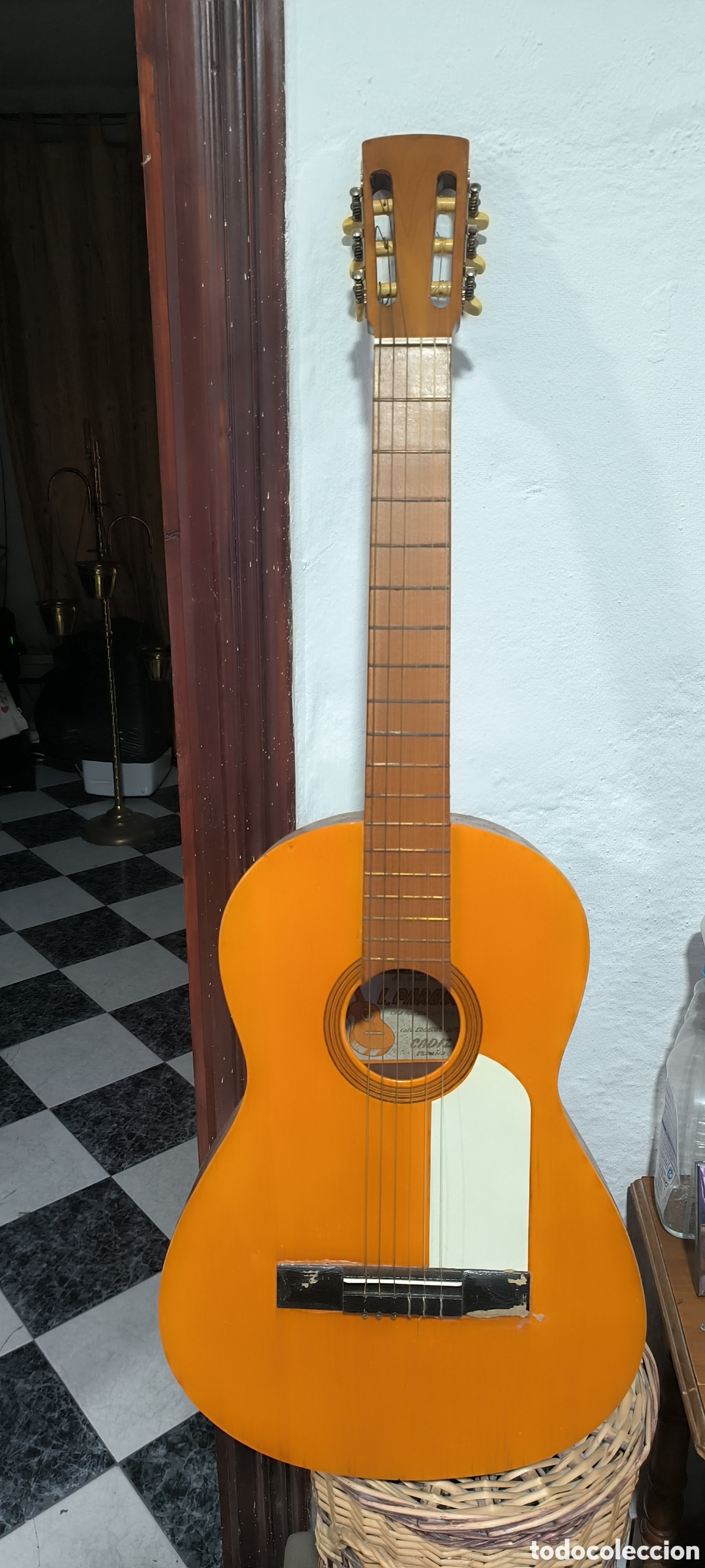 Instrumentos Musicais: ANTIGUA GUITARRA CL&Aacute;SICA