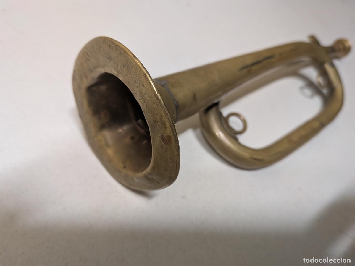 Instrumentos musicales: ANTIGUA TROMPETILLA EN LAT&Oacute;N - Foto 2