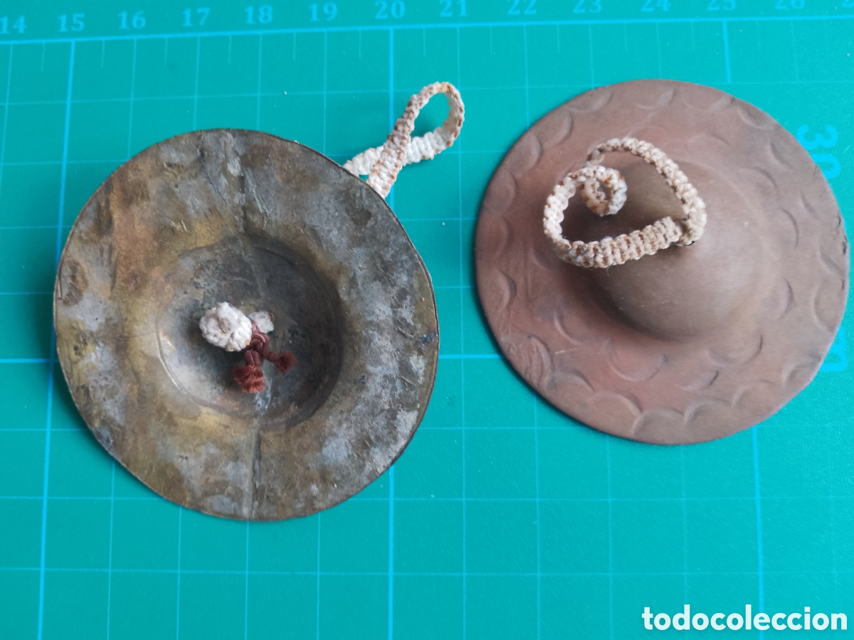Instrumentos musicales: Casta&ntilde;uelas - crotalos Arabes - Platillos de dedo . MADE IN MAROC . 90S