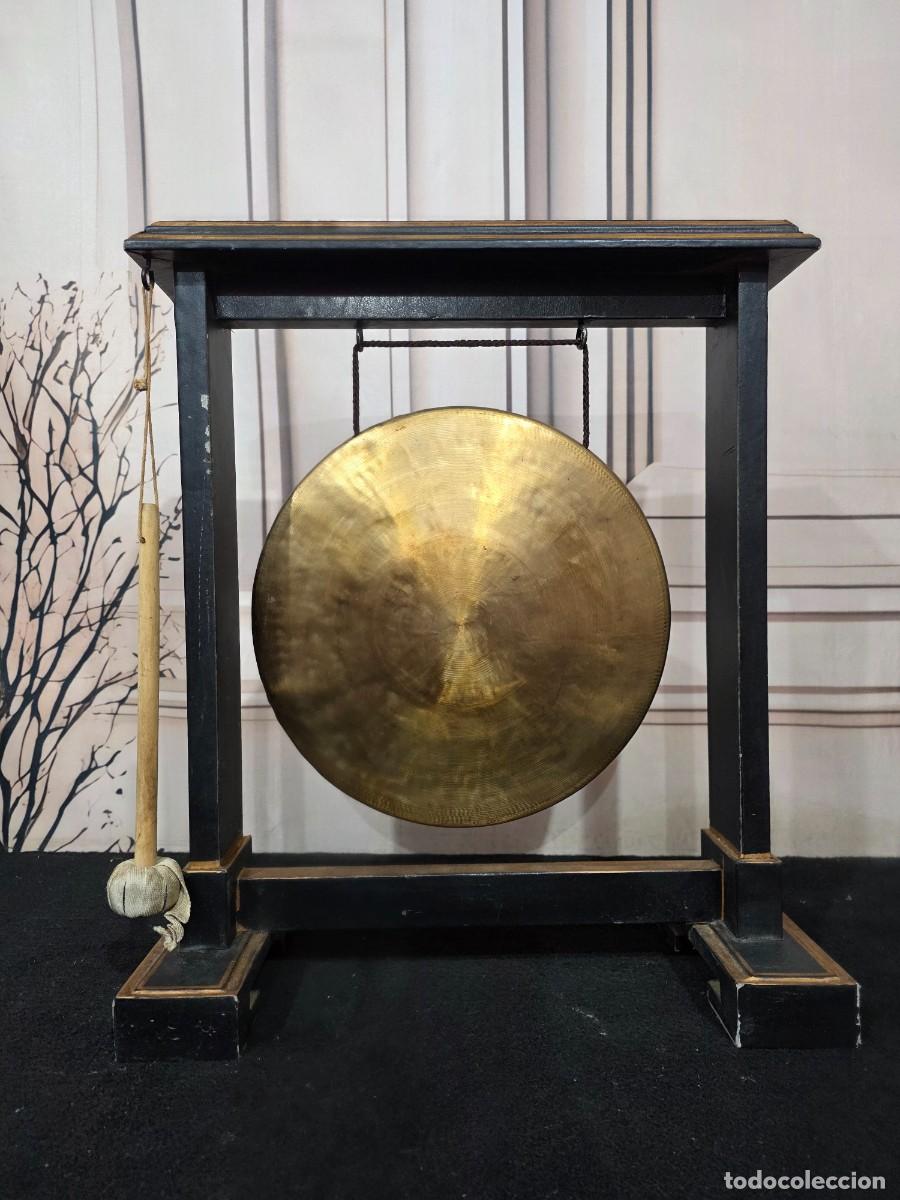 Musical instruments: Gong de mesa antiguo estilo tibetano