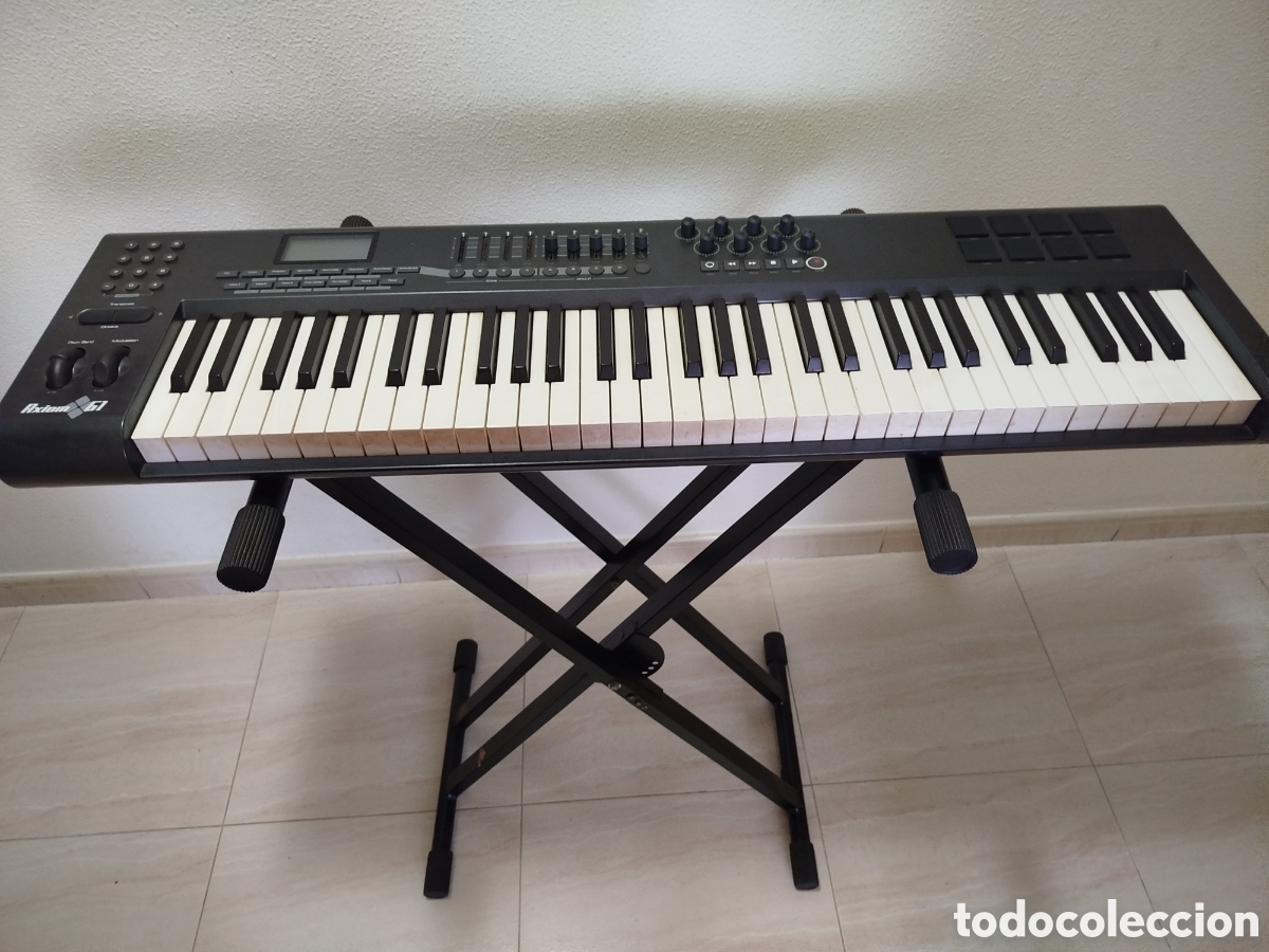 Instrumentos musicales: M-Audio Axiom 61 + Soporte - Foto 11