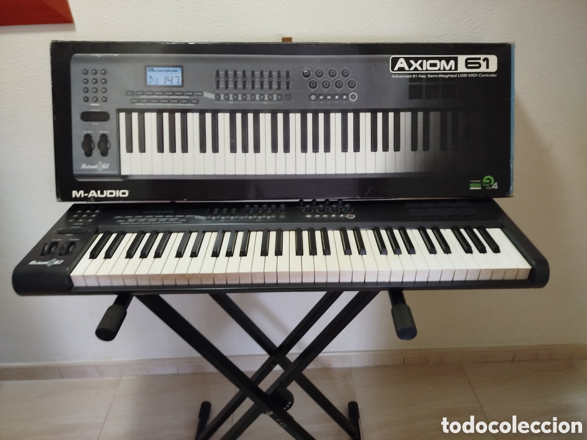 Instrumentos musicales: M-Audio Axiom 61 + Soporte - Foto 1