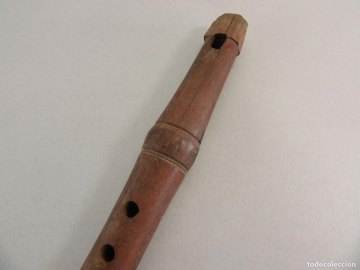 Instrumentos musicales: Flauta popular en madera. - Foto 2