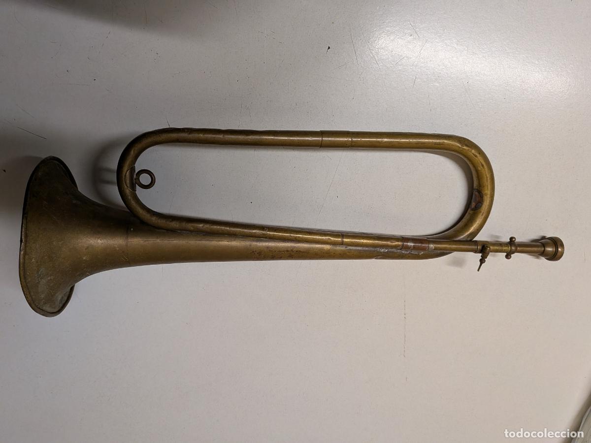 Instrumentos musicales: ANTIGUA TROMPETA ROBERT MARTIN - Foto 1