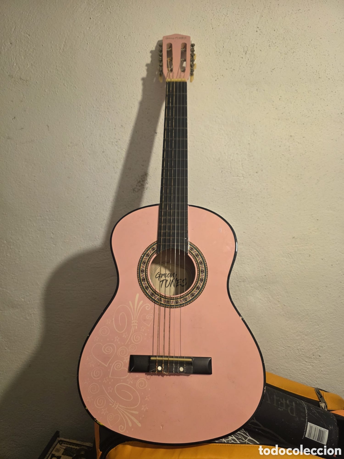 Instrumentos musicales: Guitarra Ac&uacute;stica Rosa Infantil o cadete
