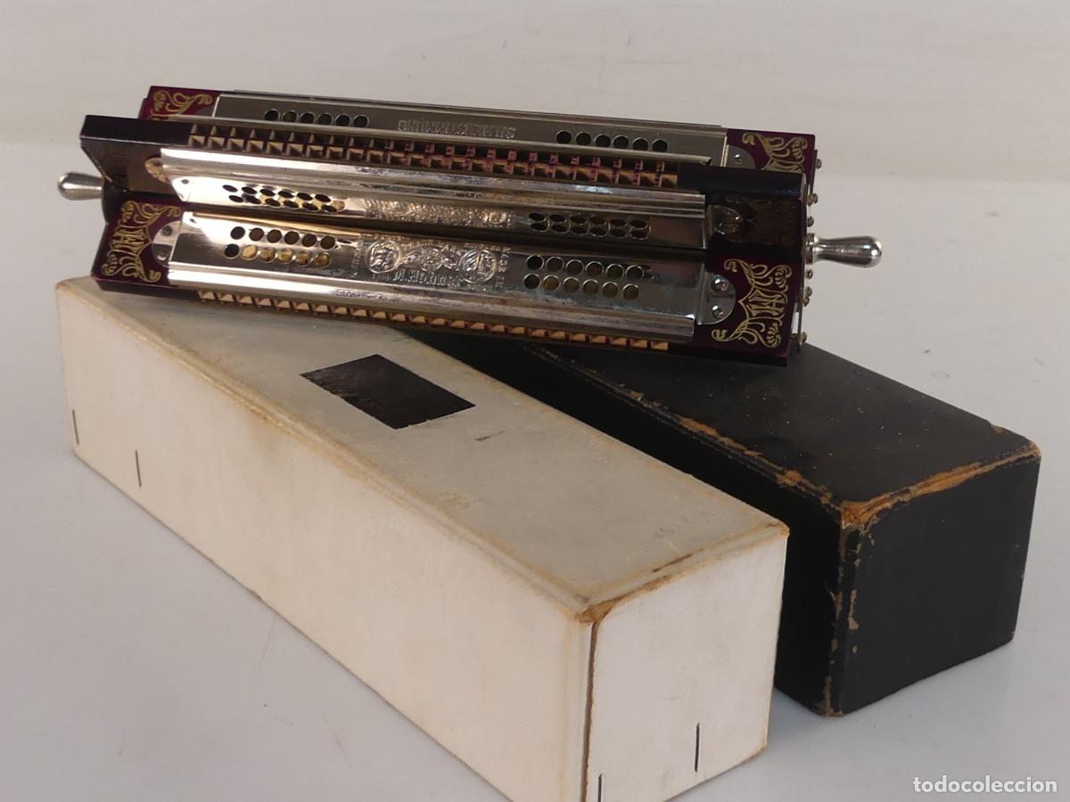 Instrumentos musicales: ANTIGUA Y RARA ARMONICA M. HOHNER OBJETO DE COLECCION