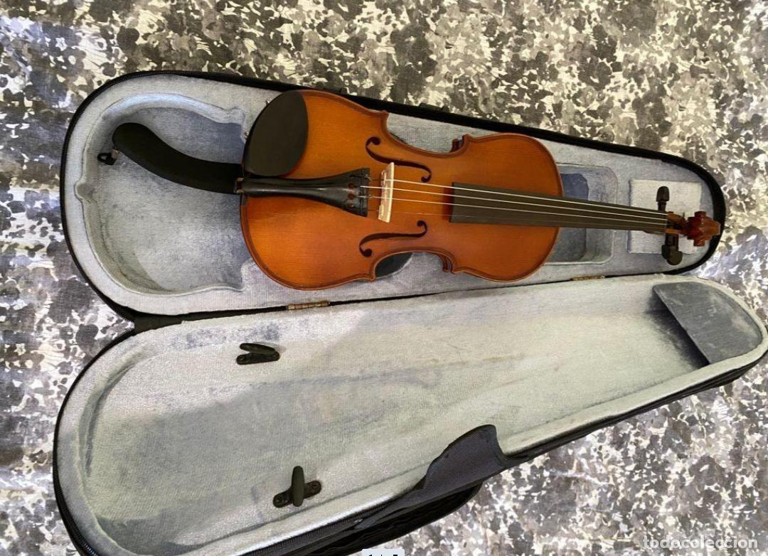 Instrumentos musicales: VIOLIN CON FUNDA ,,,, - Foto 1