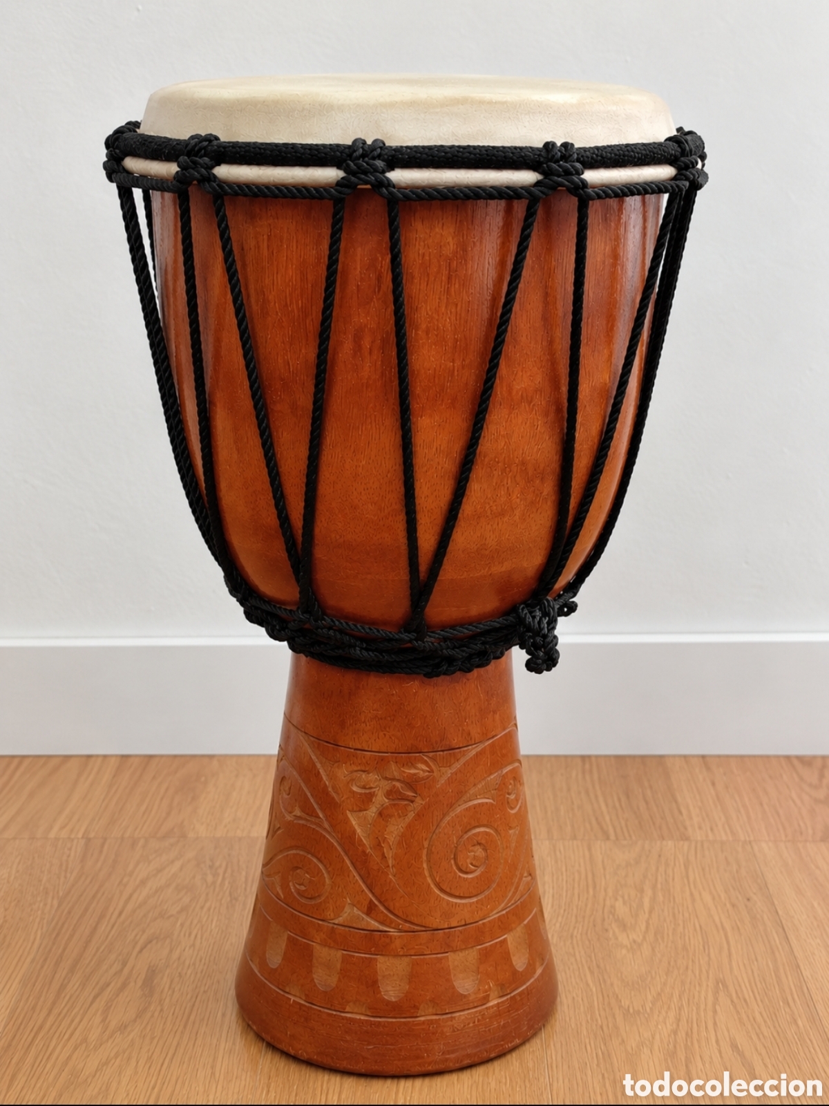Instrumentos musicales: Djembe Africano Madera 39cm Piel Natural