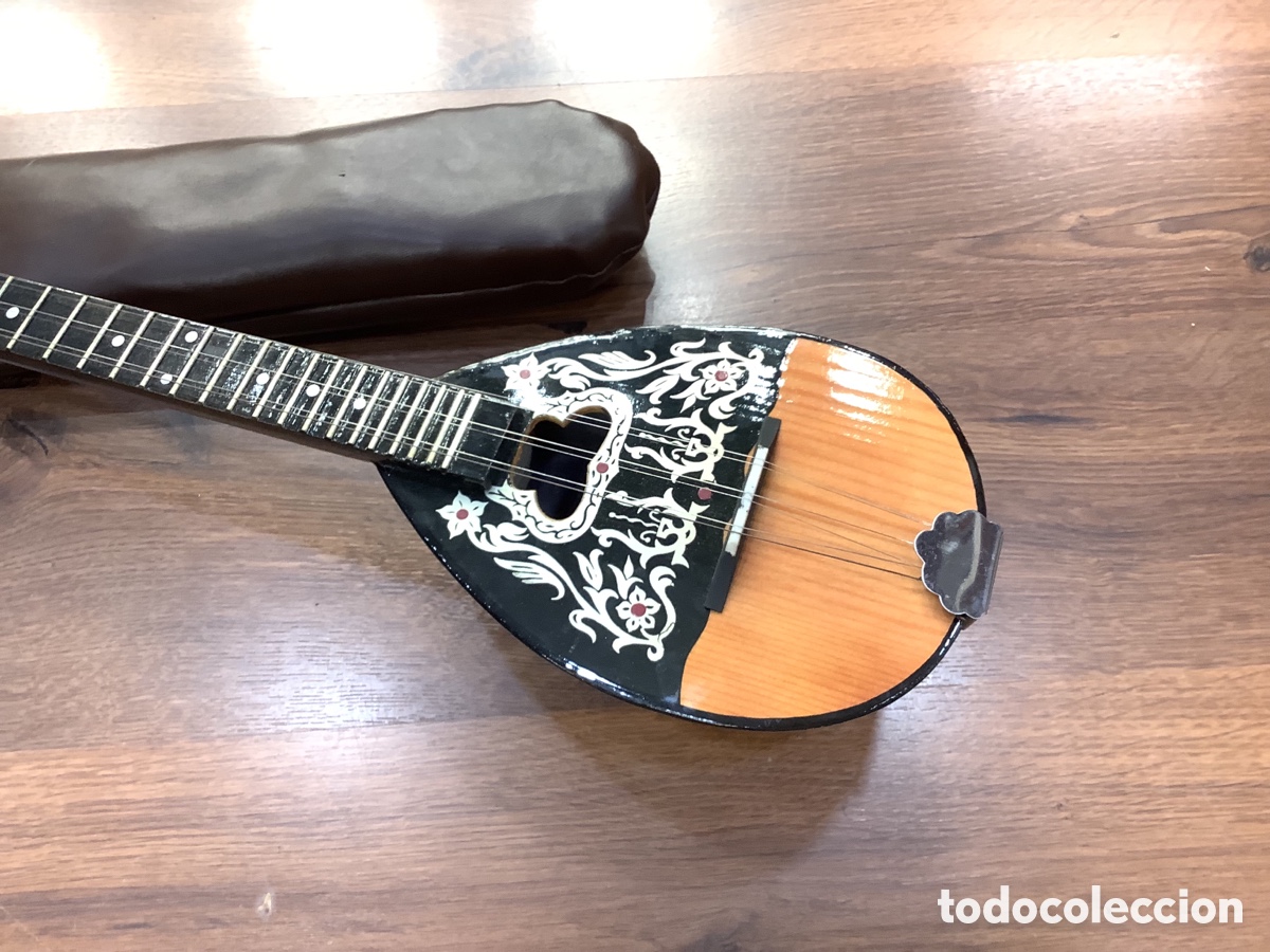 Instrumentos musicales: GUITARRA GRIEGA CON FUNDA