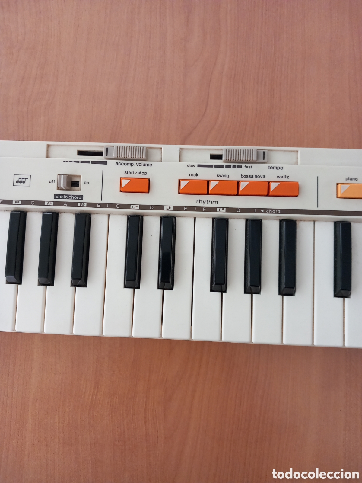 Instrumentos musicales: Piano electronico Casiotone MT 35 - Foto 4
