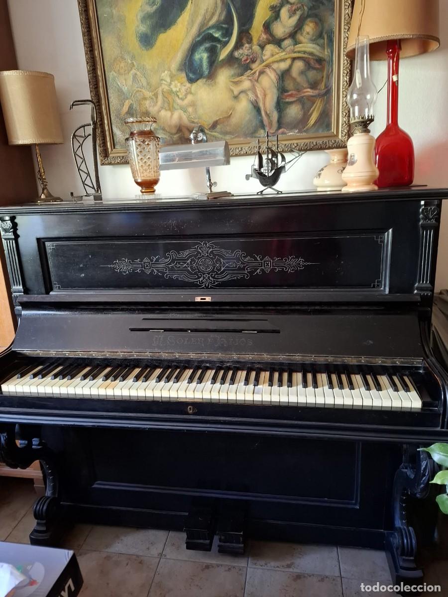 Strumenti musicali: Piano vertical de H. Soller y Ramos (finales sXIX principios sXX)