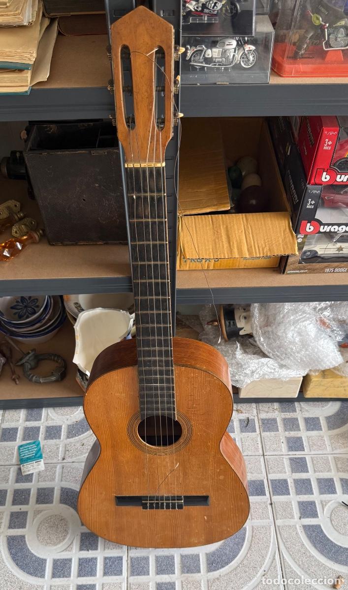 Instrumentos musicales: Bonita guitarra Miguel Angel, tal y como se ve