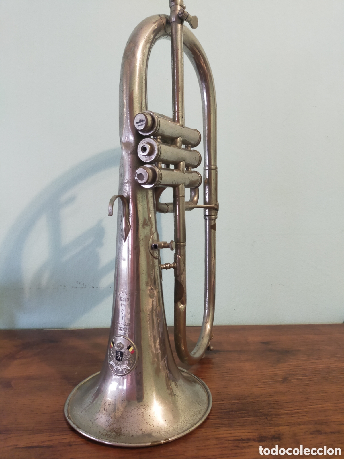 Instrumentos musicales: fliscorno o corneta de pistones fabricado por C. Mahillon en Bruselas (B&eacute;lgica),