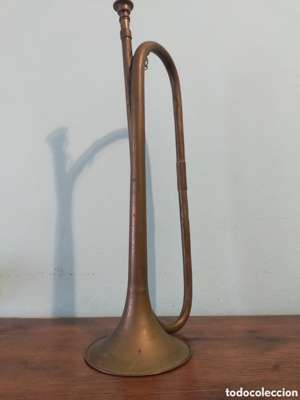 Instrumentos musicales: Corneta antigua de lat&oacute;n