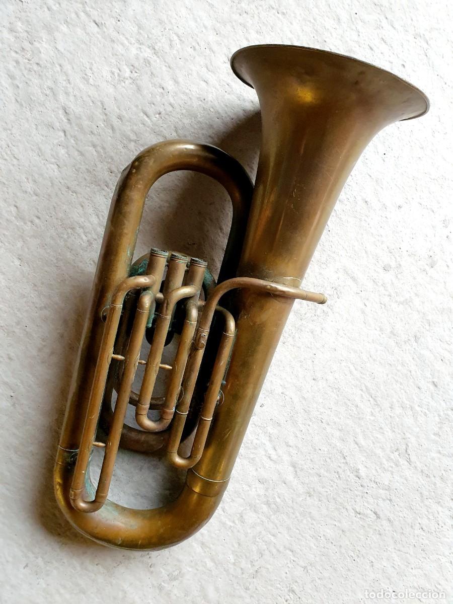 Instrumentos musicales: Gran Tuba Halari - Sudre. 1885.