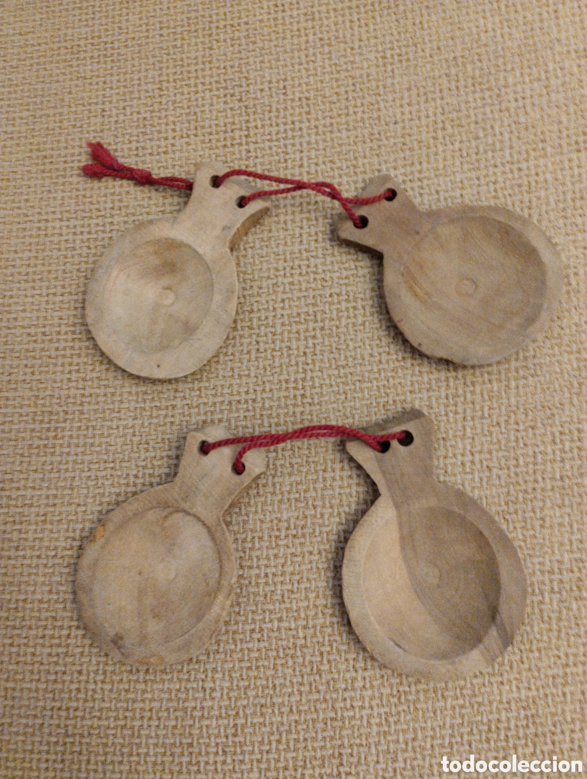 Instrumentos musicales: Casta&ntilde;uelas de madera antiguas - Foto 2