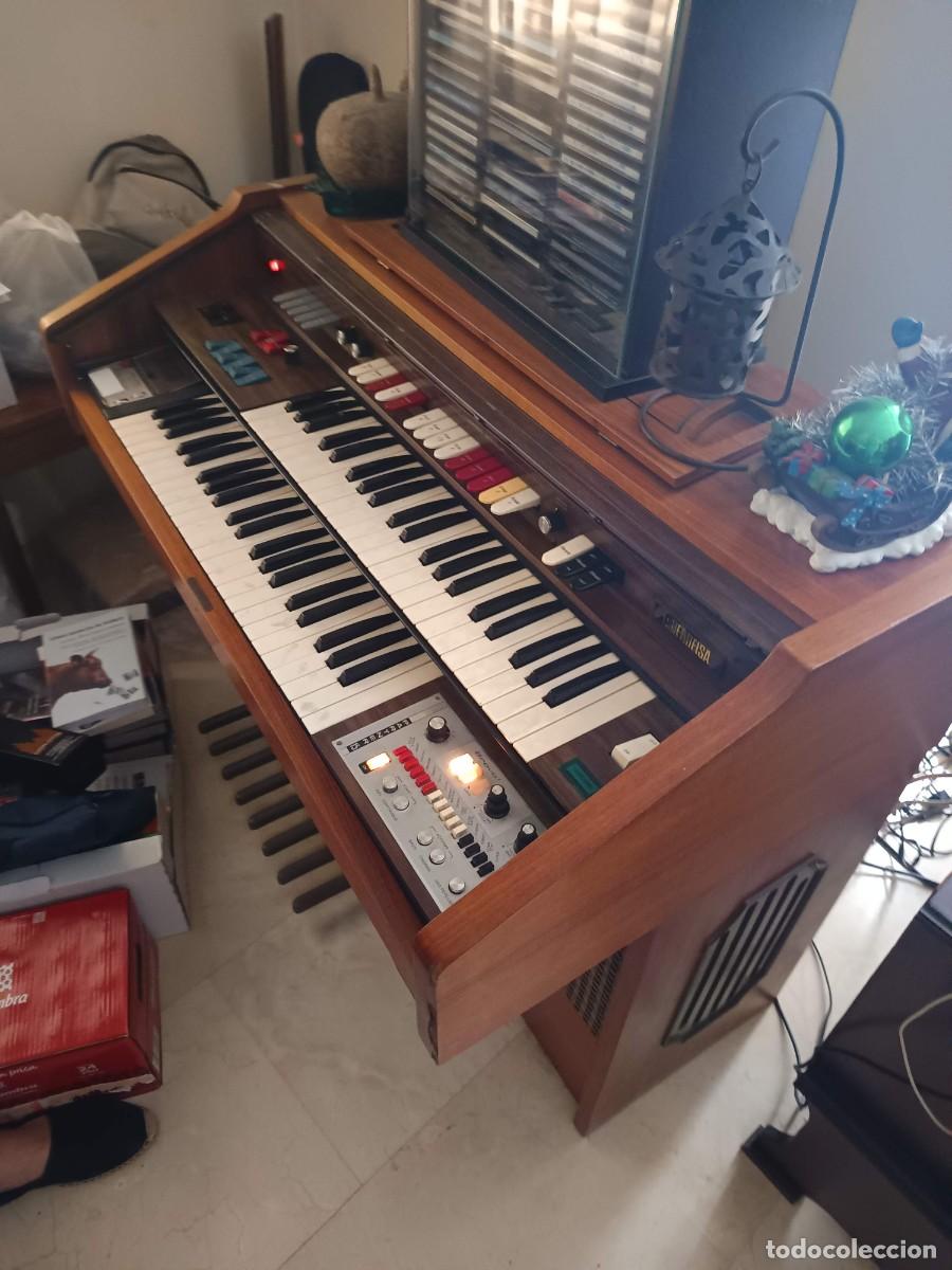 Instrumentos musicales: &Oacute;rgano Farfisa modelo 112468E - Foto 4