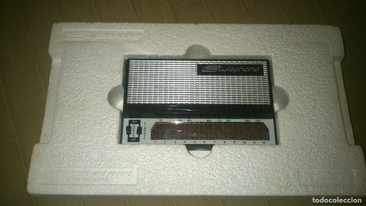 Instrumentos musicales: STYLOPHONE DUBREQ FUNCIONANDO EN SU CAJA ORIGINAL - Foto 2