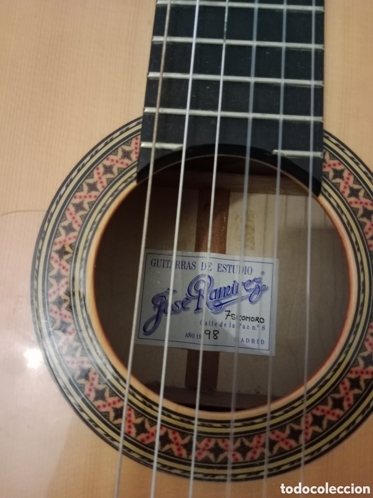 Instrumentos musicales: Guitarra de estudio Jos&eacute; Ram&iacute;rez 1998 - Foto 3