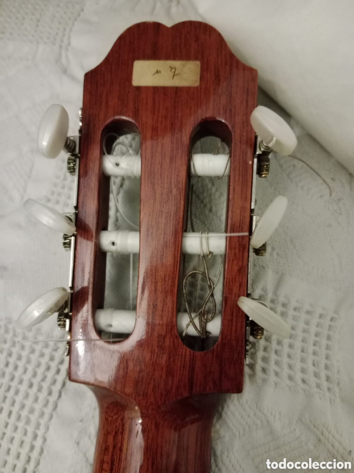 Instrumentos musicales: Guitarra de estudio Jos&eacute; Ram&iacute;rez 1998 - Foto 4