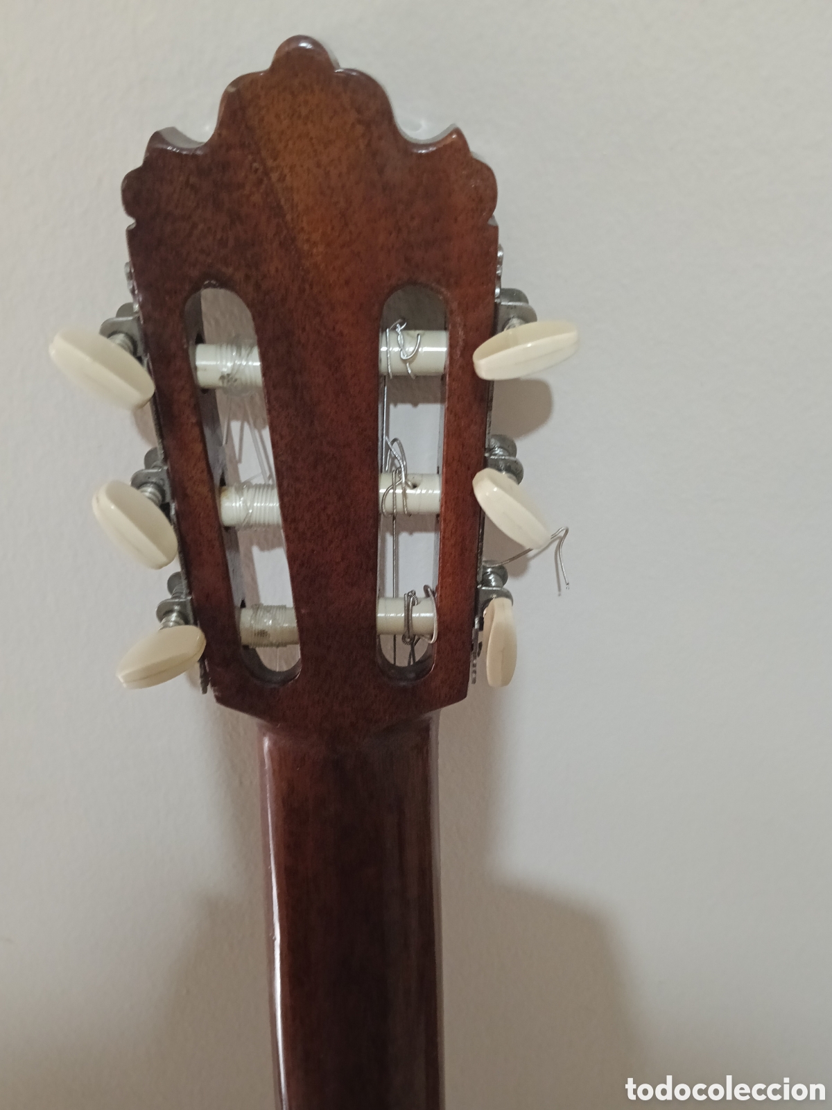 Instrumentos musicales: Antigua guitarra sonando bien - Foto 6