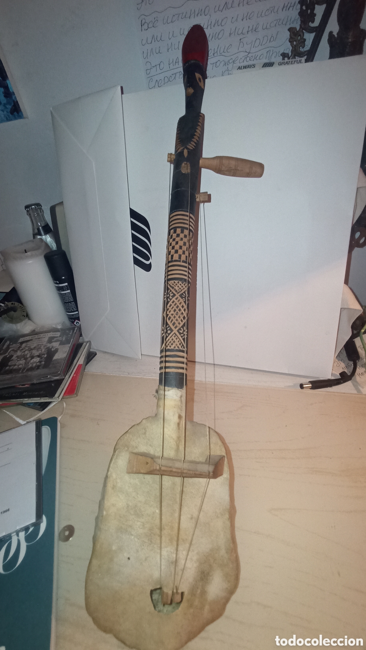 Instrumentos musicales: Antiguo Instrumento Guembri / Sintir Africano &ndash; Caparaz&oacute;n de Tortuga y Madera Tallada 59 cm