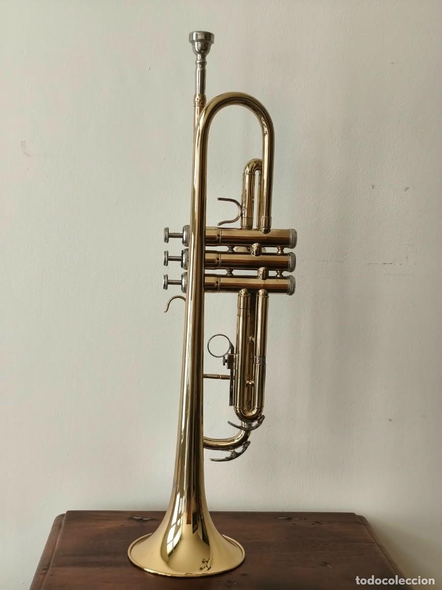 Instrumentos musicales: TROMPETA F. M&Uuml;LLER &ndash; CON ESTUCHE ORIGINAL Y BOQUILLA